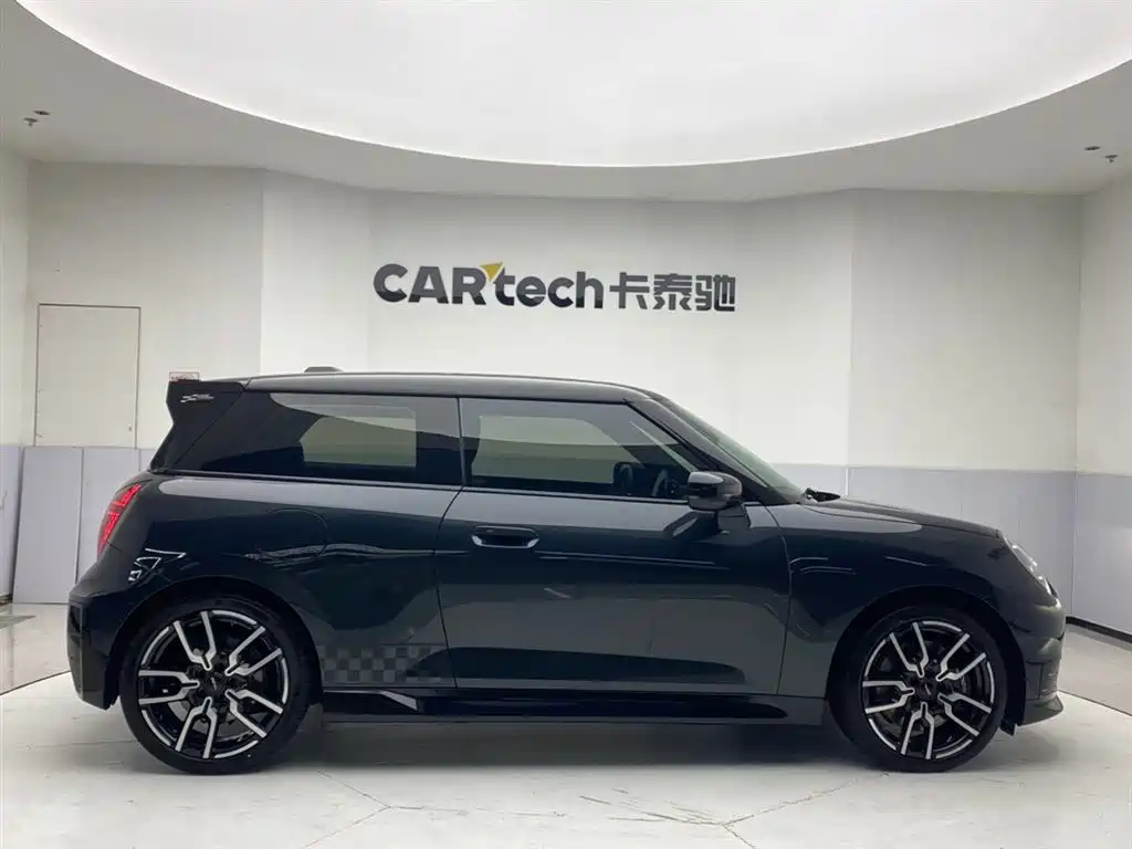 MINI ELECTRIC  COOPER