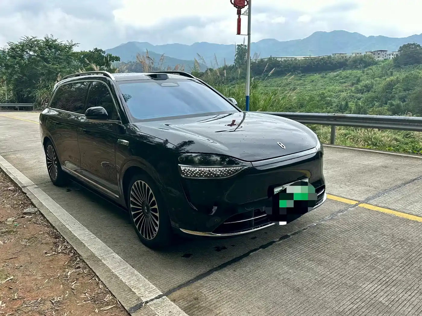 AITO Wenjie AITO M9 2025 Extended Range Ultra 52kWh 6-Seater фото 3