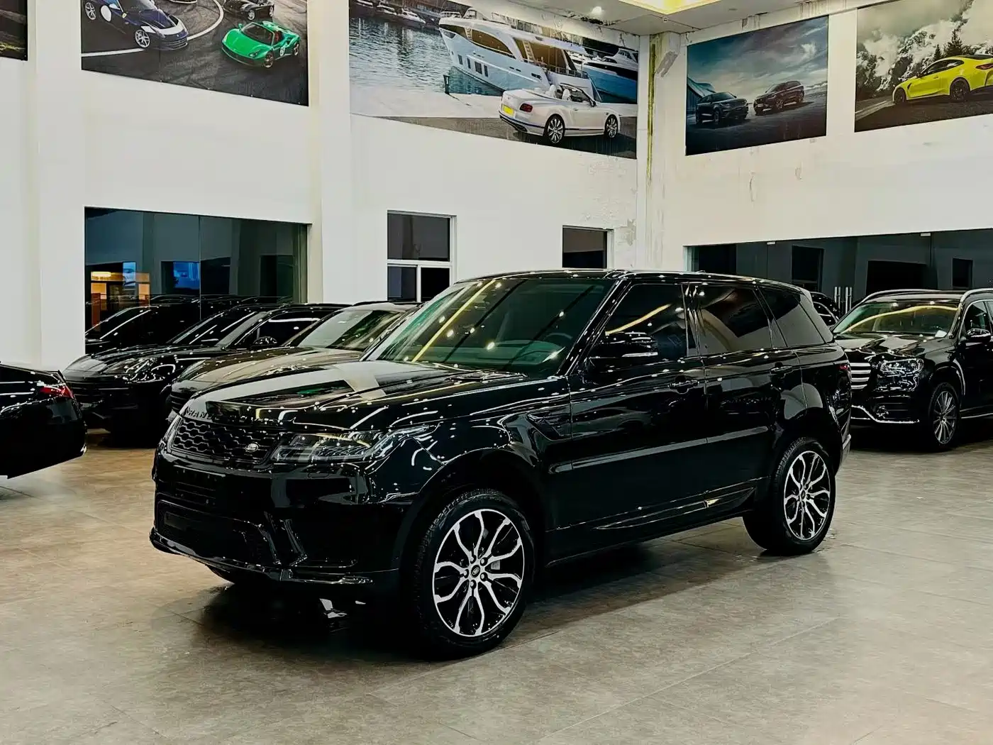 Land Rover Range Rover Sport 2022 3.0 L6 Gloss Black Edition