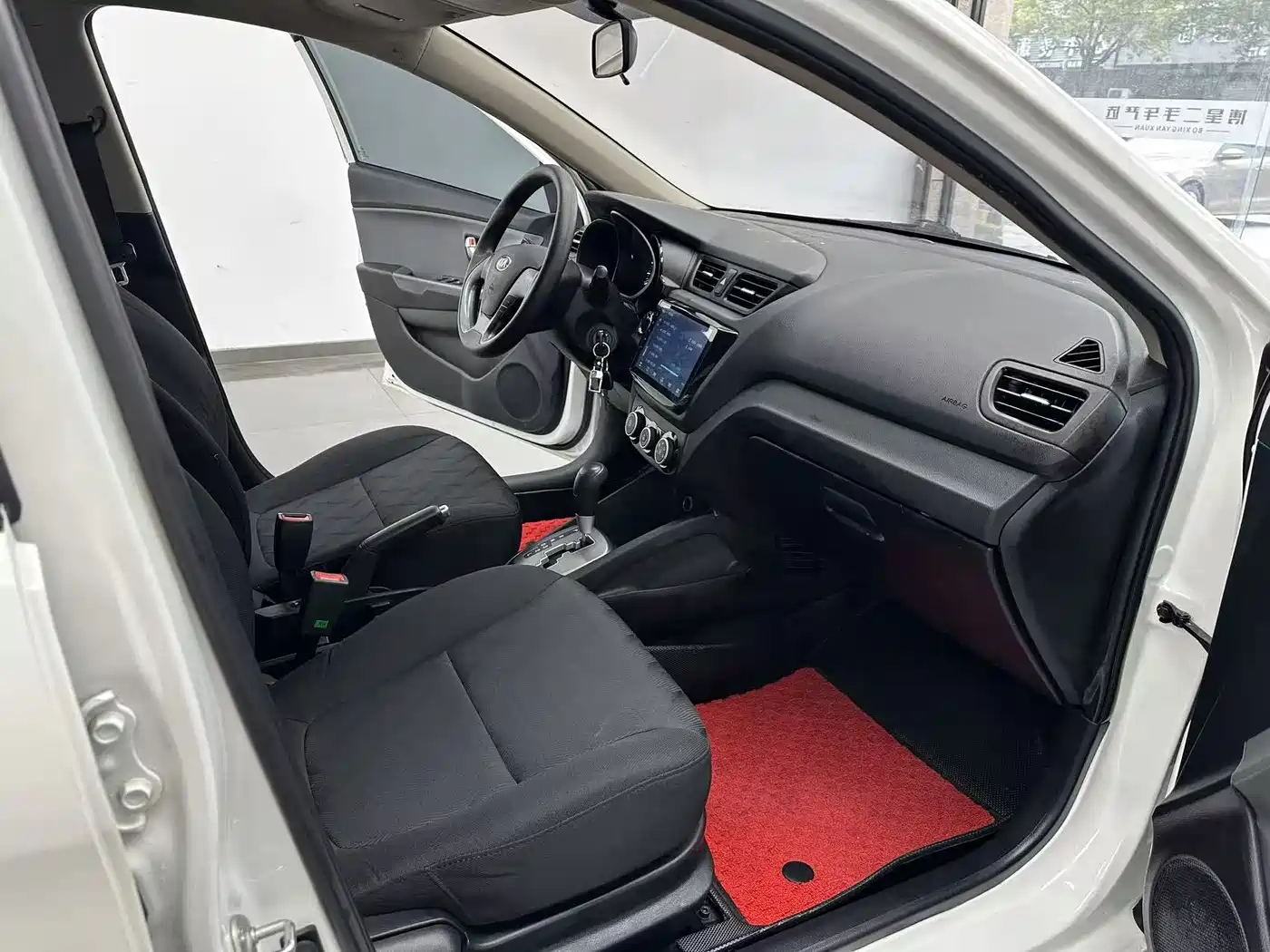 GAC Trumpchi Trumpchi GA3S Vision 2014 1.6L Manual Elite Edition фото 6