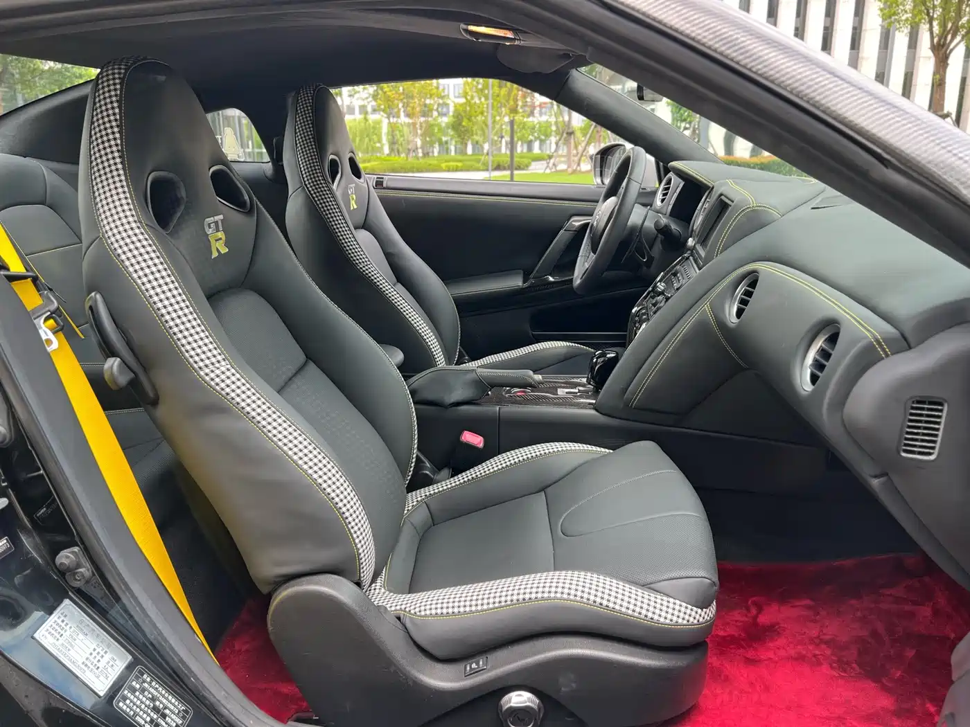 Nissan GT-R 2010 2010 3.8T Premium Edition