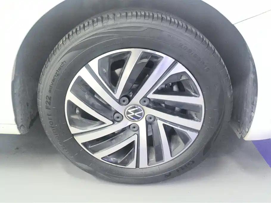 Volkswagen Lavida 2023 280TSI DSG Comfort Edition фото 6