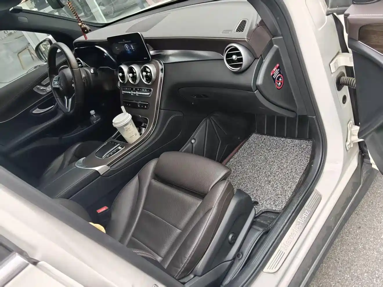 Mercedes-Benz GLC 2020 GLC 260 L 4MATIC Luxury фото 8