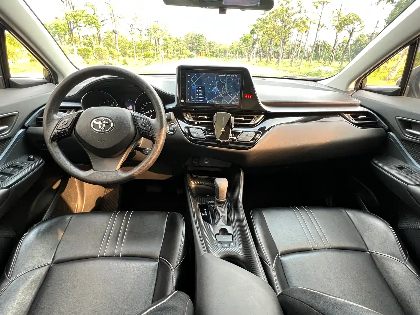 Toyota IZOA 2022 2.0L Yixing Edition фото 13