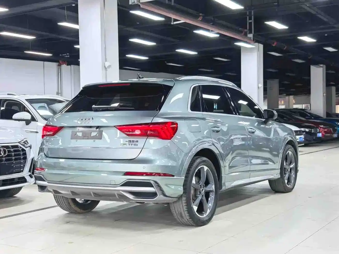 Audi Q3 2022 35 TFSI Fashion Elegance фото 16
