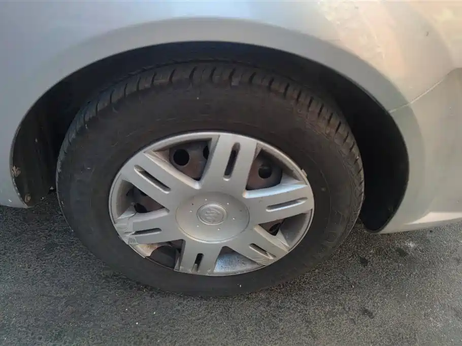 Buick Excelle 2013 1.5L Automatic Classic фото 6