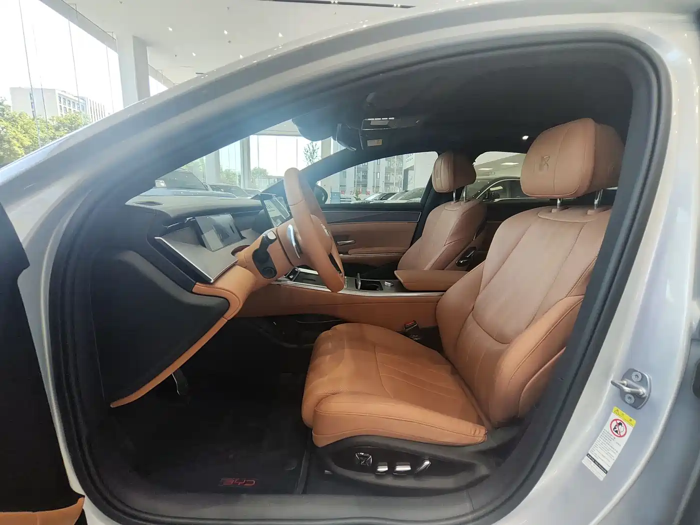 BYD Han L 2025 EV AWD LiDAR Flagship фото 9