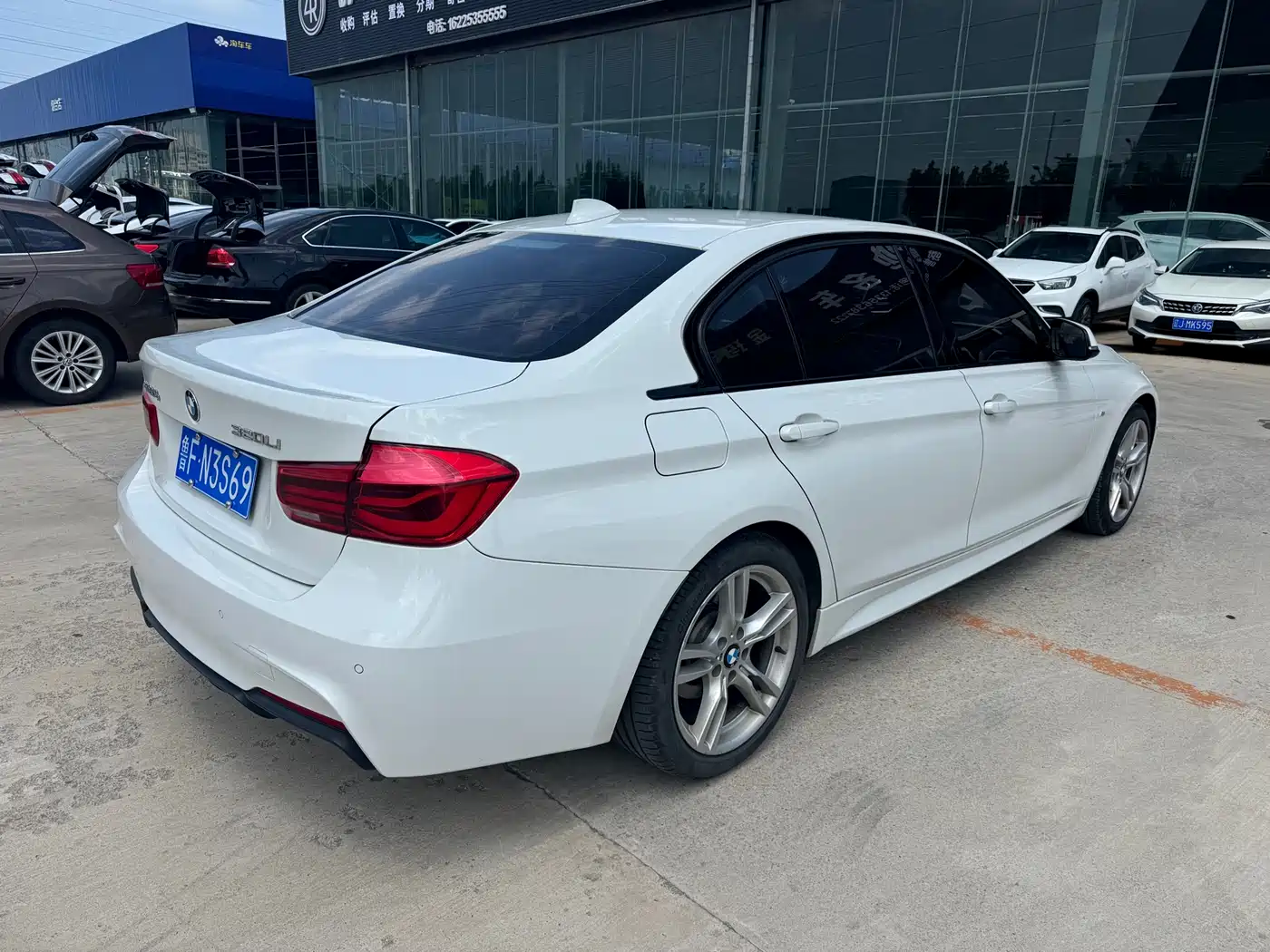 BMW 3 Series 2019 320Li M Luxury Package фото 8