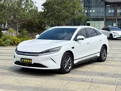 BYD Qin L