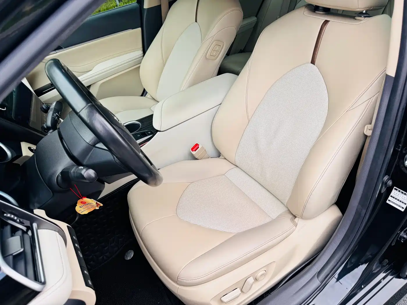 Toyota Camry 2019 2.0G Luxury (China V) фото 22
