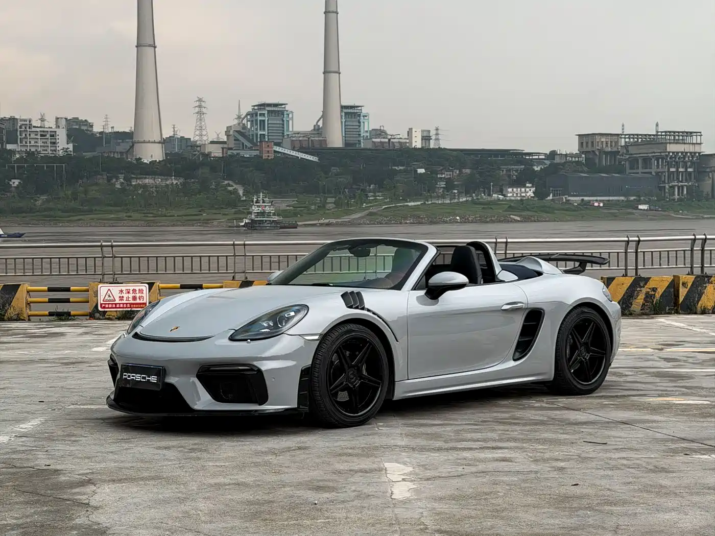 Porsche 718 2016 Boxster 2.0T фото 5