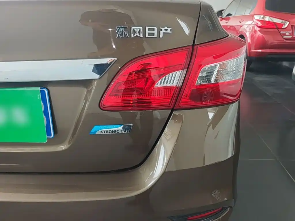 Фото 8 - Nissan Sylphy