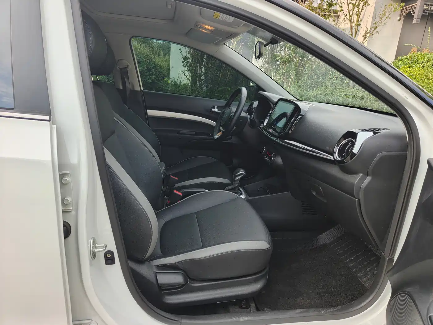 Kia KX1 2026 2026 1.4L Sunroof Edition