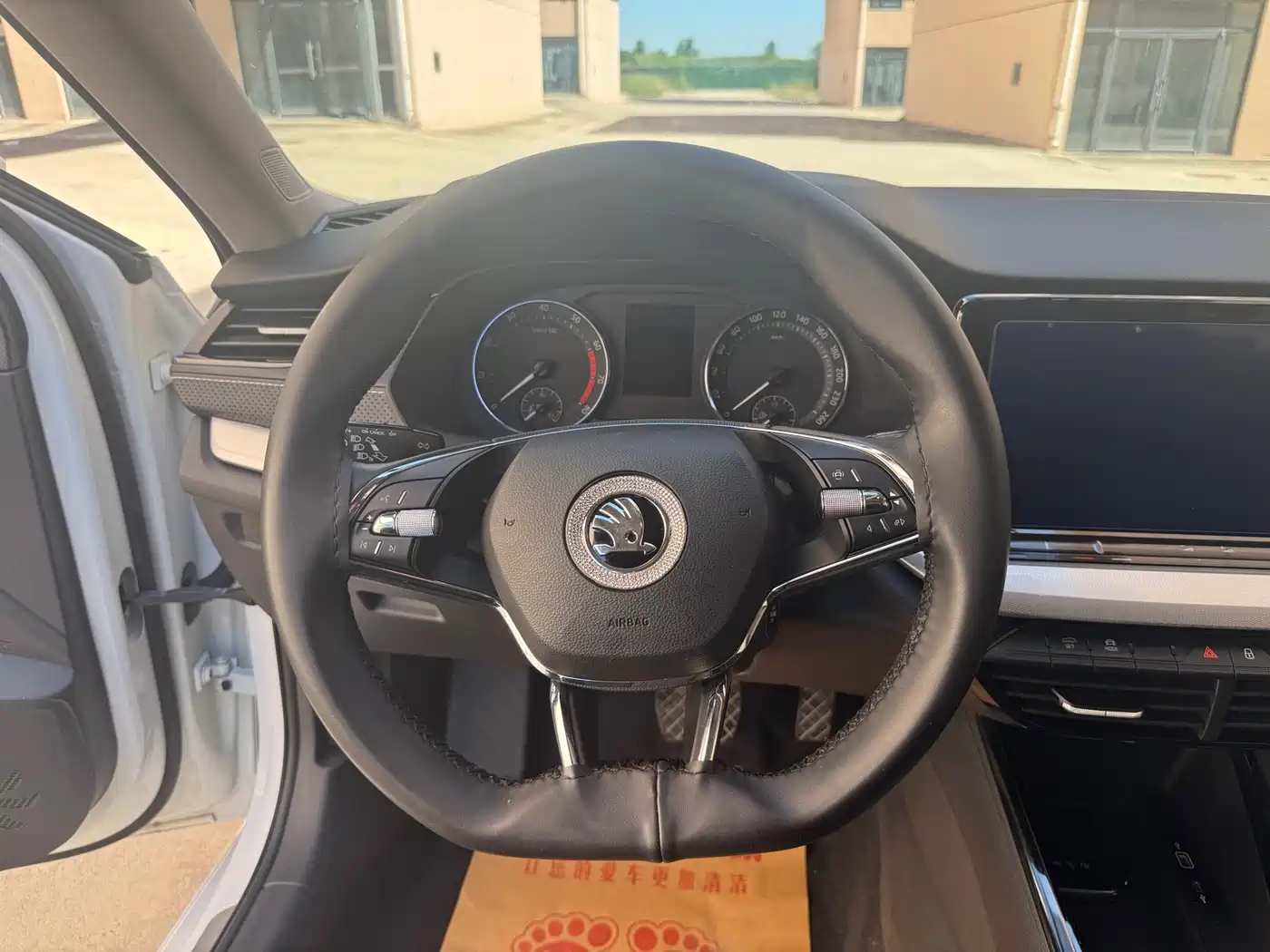 Škoda Octavia 2023 PRO TSI280 Premium Edition фото 10