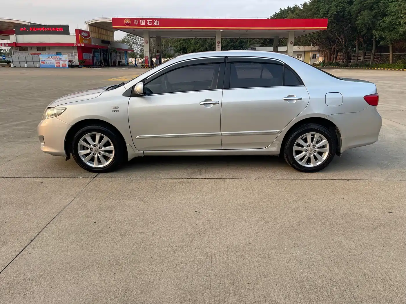 Toyota Corolla 2008 1.8L Automatic GL-i Sunroof Special Edition фото 4