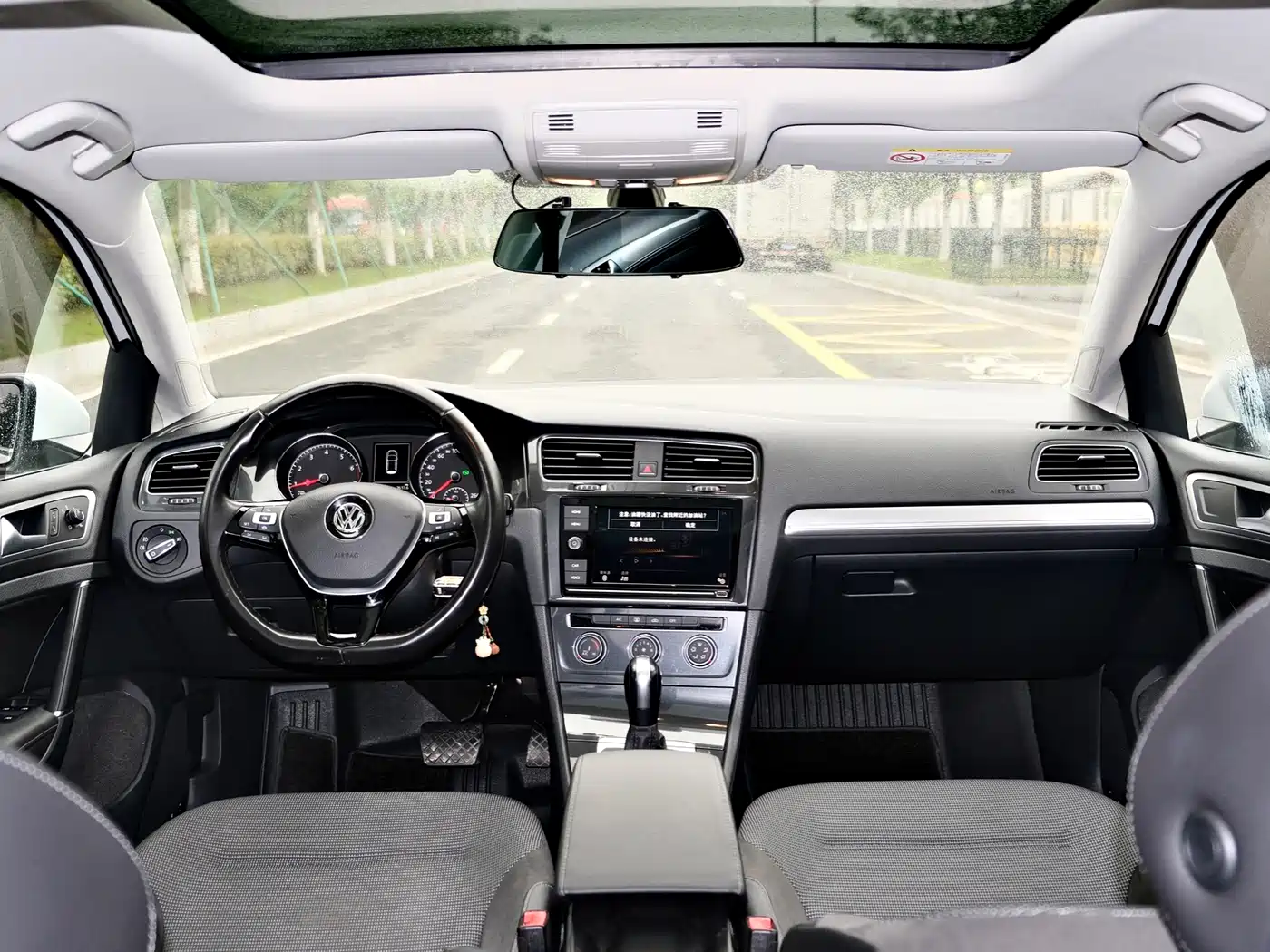 Volkswagen Golf 2019 280TSI DSG Comfort China VI фото 7