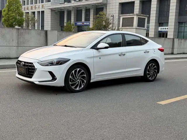 HYUNDAI LEAD
