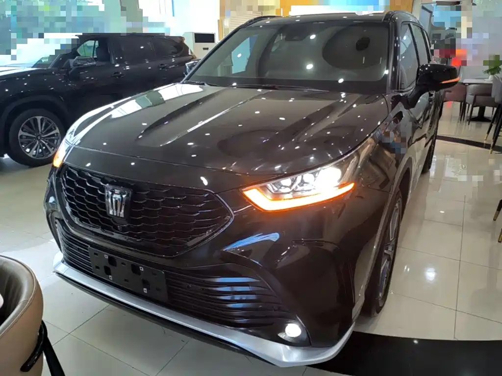 Toyota Crown Kluger 2025 2024 2.5L HEV 4WD Luxury Edition