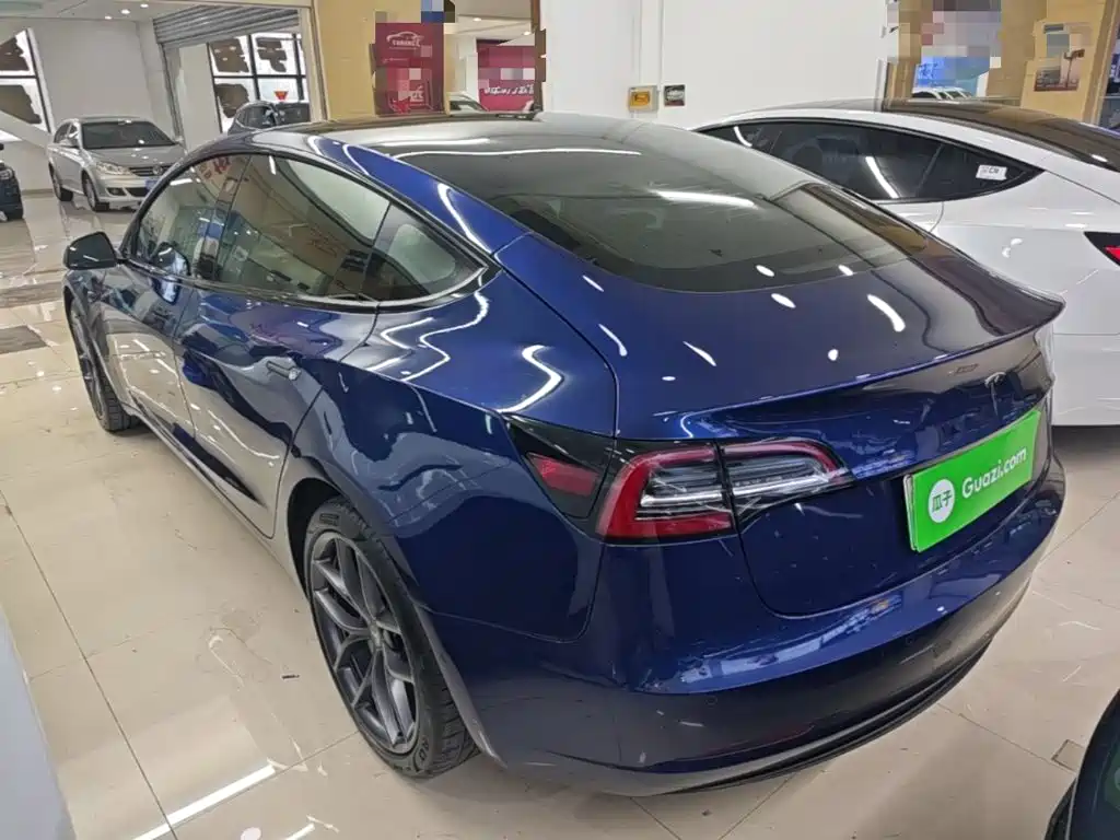 Tesla Model 3 (Import) 2019 2019 Long Range RWD Version