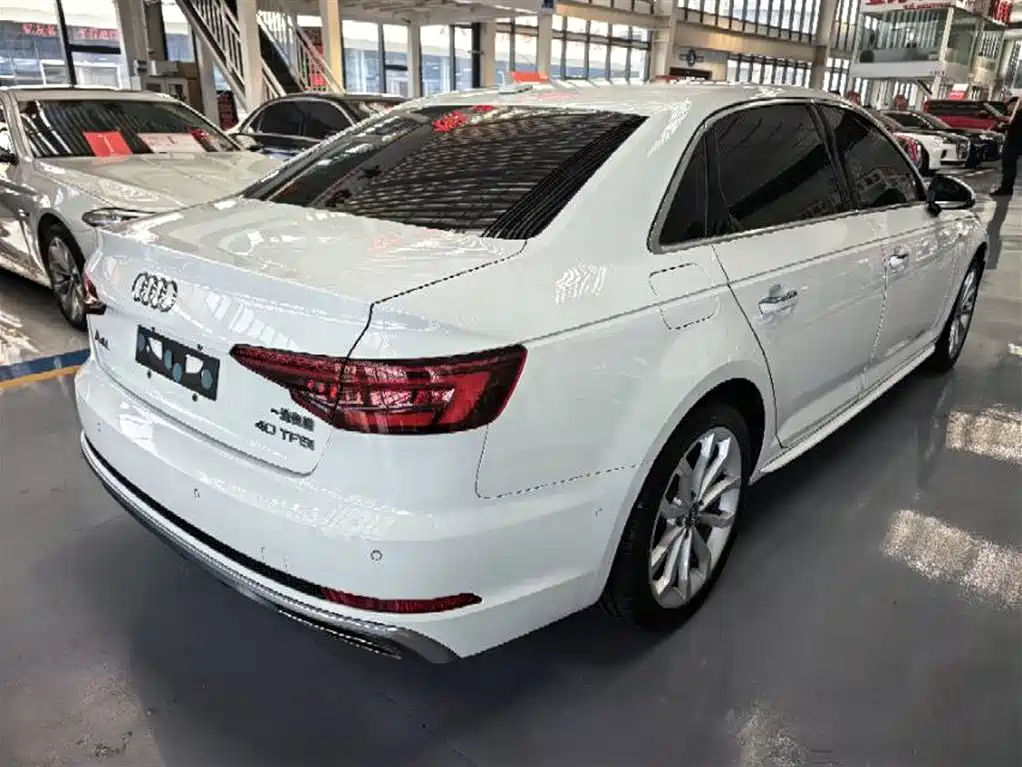 Audi A4L 2019 40 TFSI Fashion (China VI) фото 4