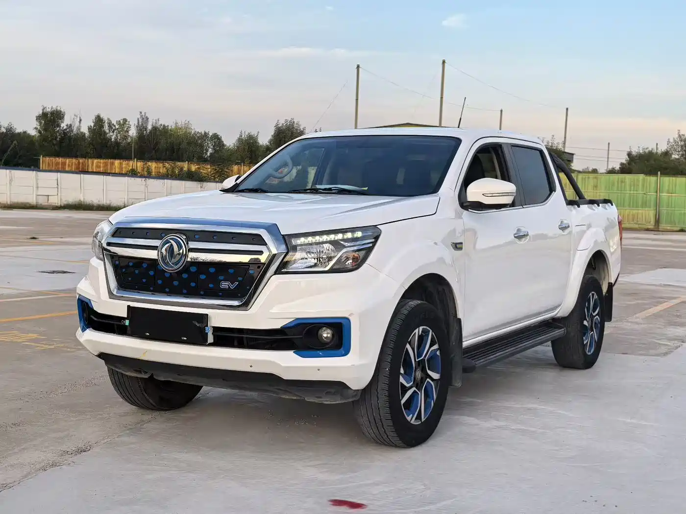 Dongfeng Rich 6 New Energy 2023 2023 Bucket Flagship Edition 350km