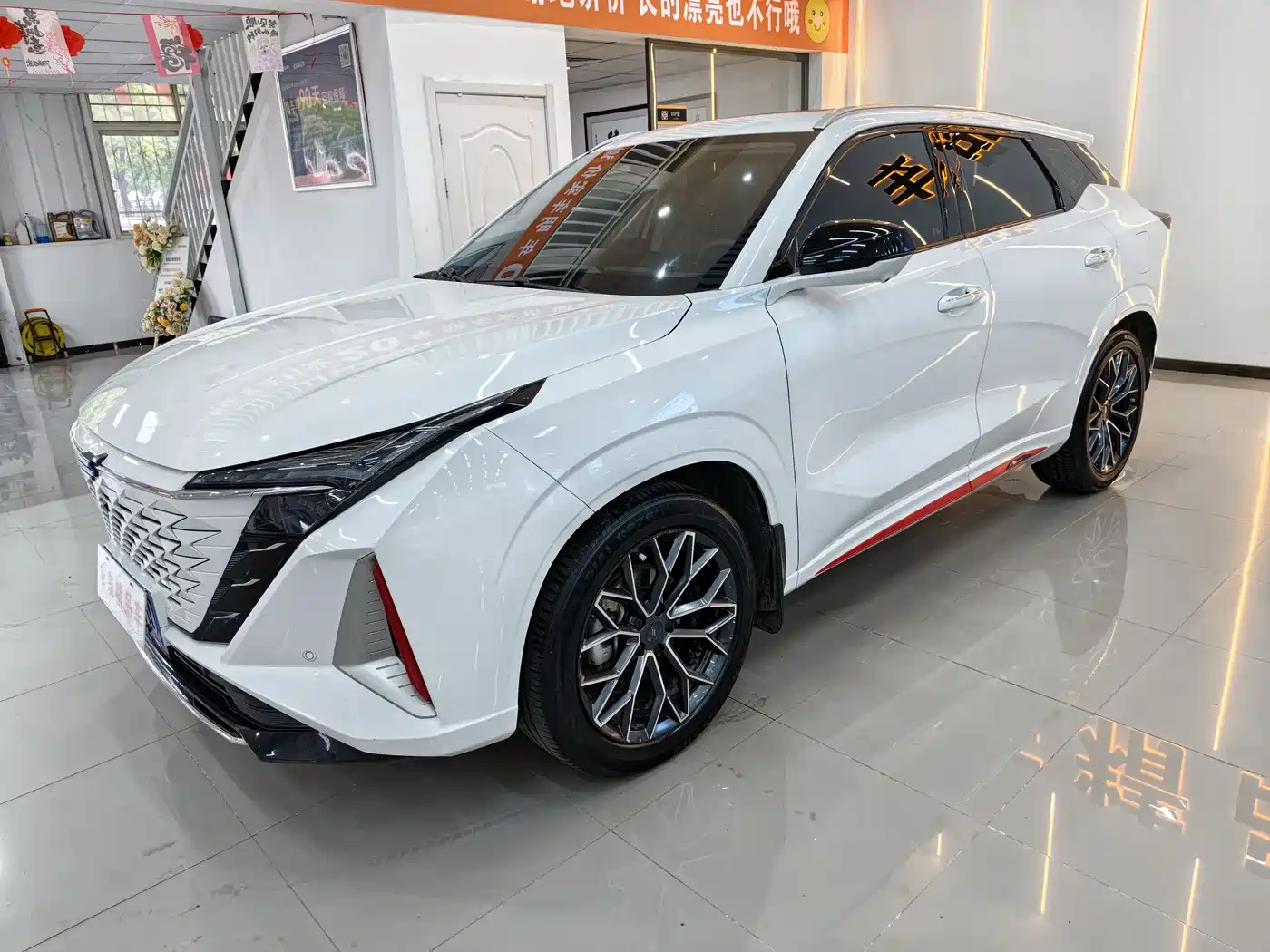 CHANGAN AUCHAN Z6 2024