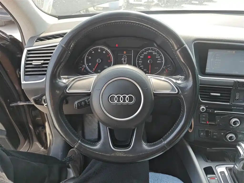 Audi Q5 2016 40 TFSI Progressive Model фото 11