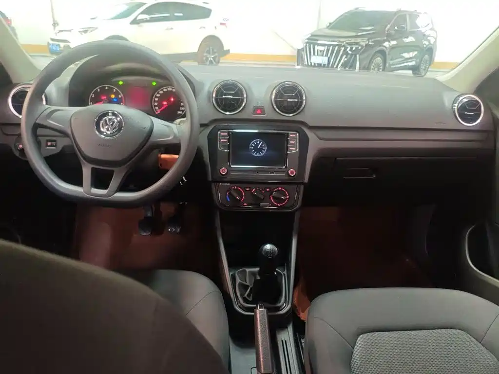 Volkswagen Jetta 2017 1.4L Manual Fashion фото 10