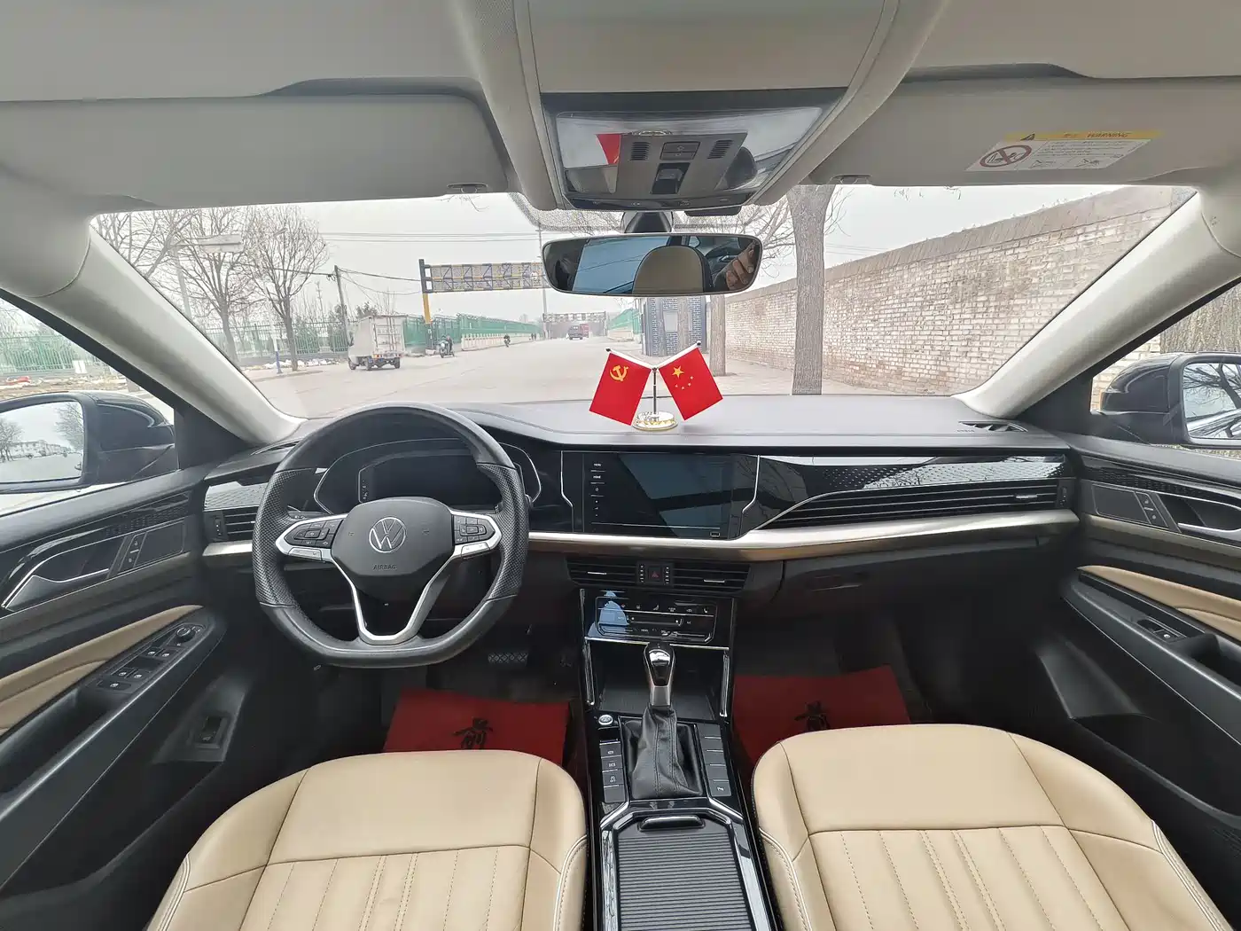 Volkswagen Passat 2022 330TSI Elite Edition фото 8