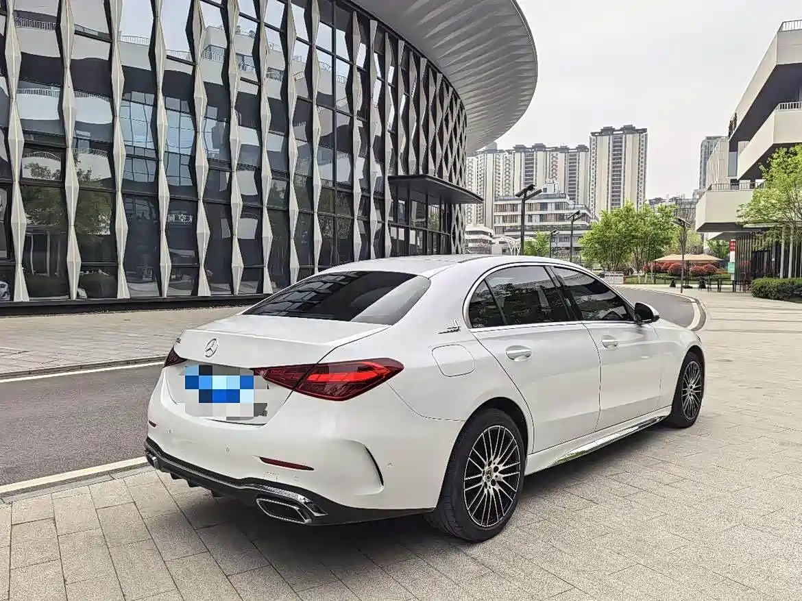 Mercedes-Benz C-Class 2023 Facelift C 200 L Sport Edition фото 7