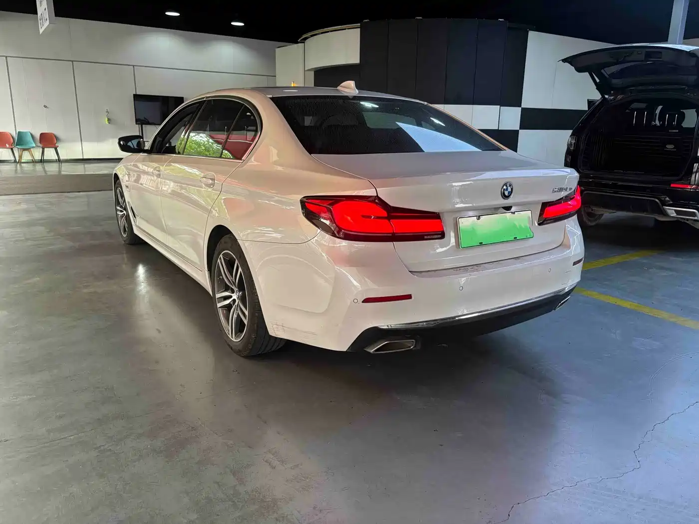BMW 5 Series New Energy 2022 2022 Facelift 535Le Luxury Package