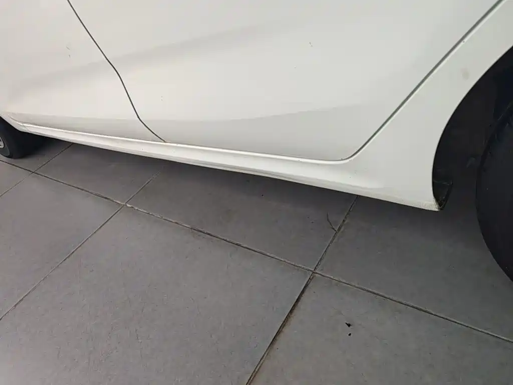 Kia K2 2018 2017 Sedan 1.4L AT GLS