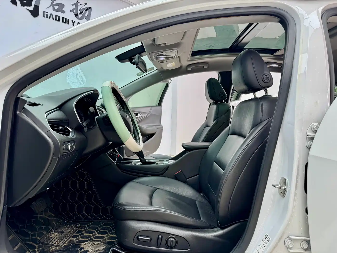 CHEVROLET MAI RUIBAO XL