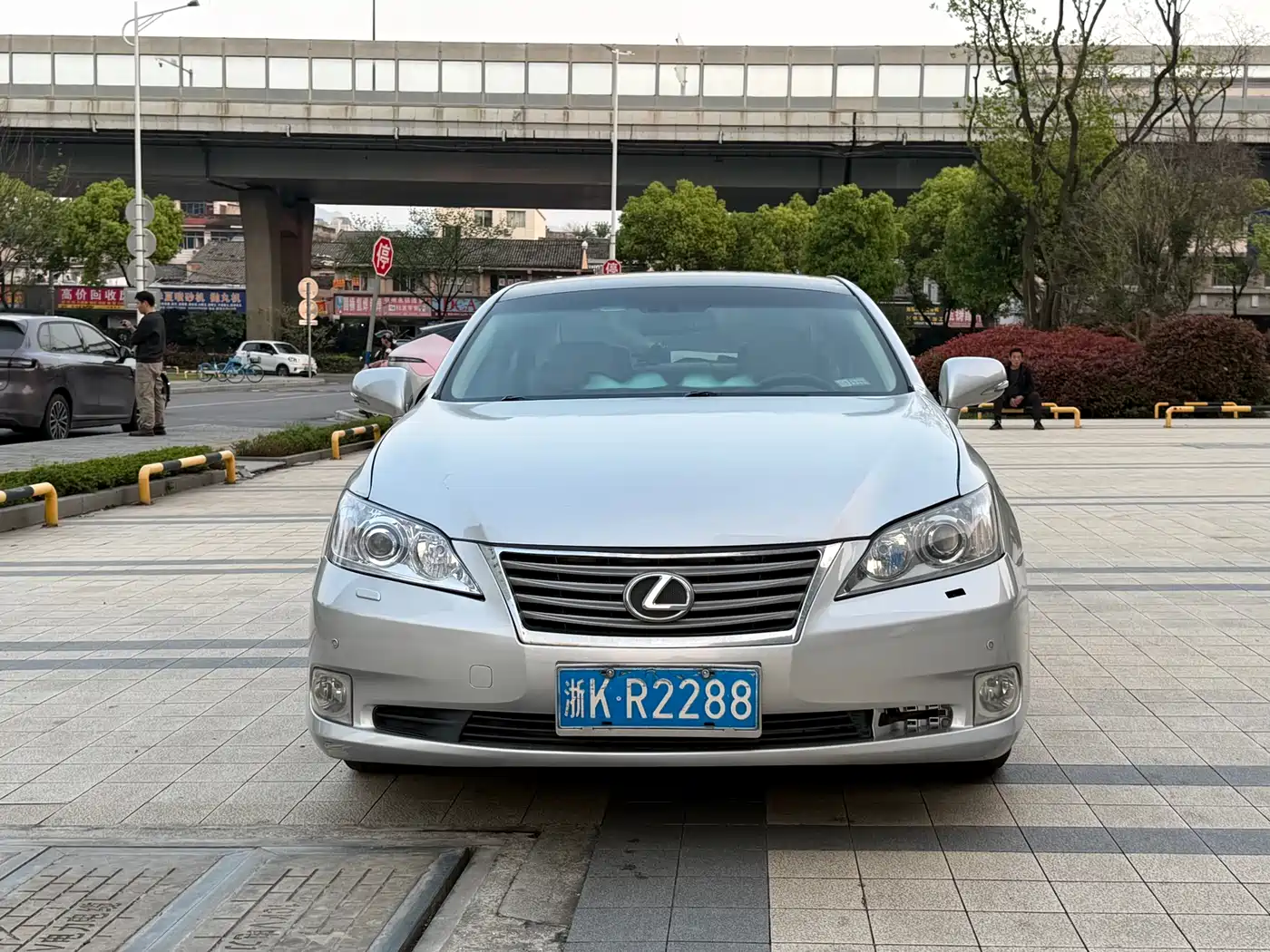 Lexus ES 2012 240 Special Limited Edition фото 2