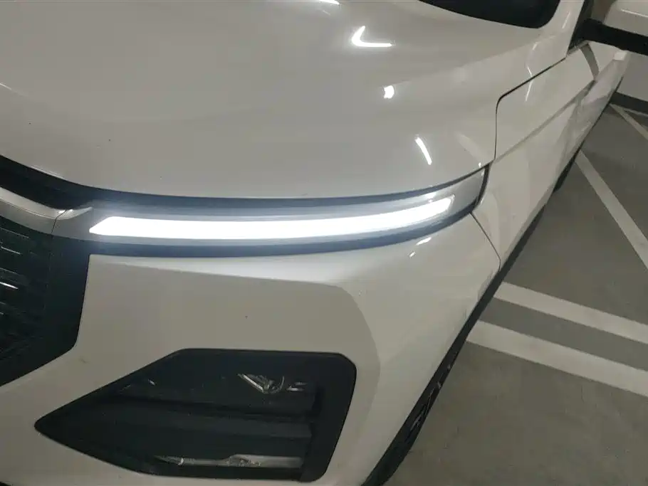 BAOJUN 530