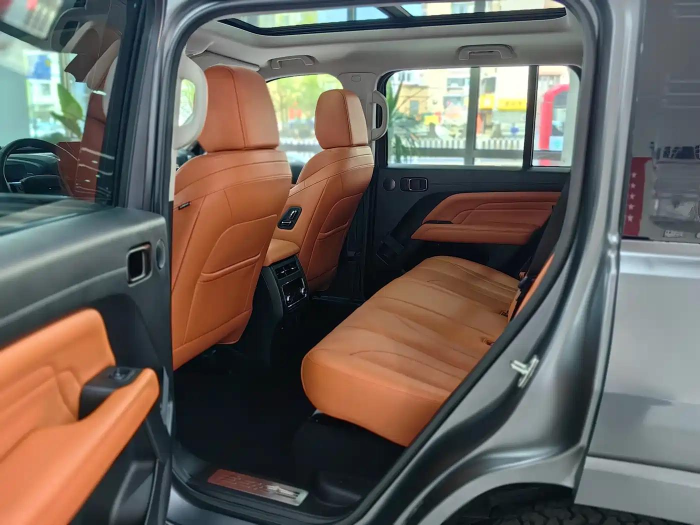 Haval H9 2024 2.0T Gasoline AWD Pioneer Edition фото 12