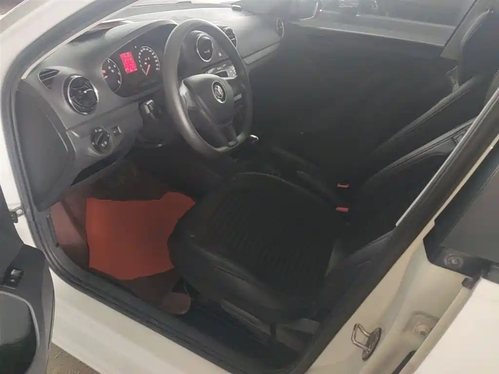 Volkswagen Jetta 2019 Dream Edition 1.5L Auto Fashion фото 16