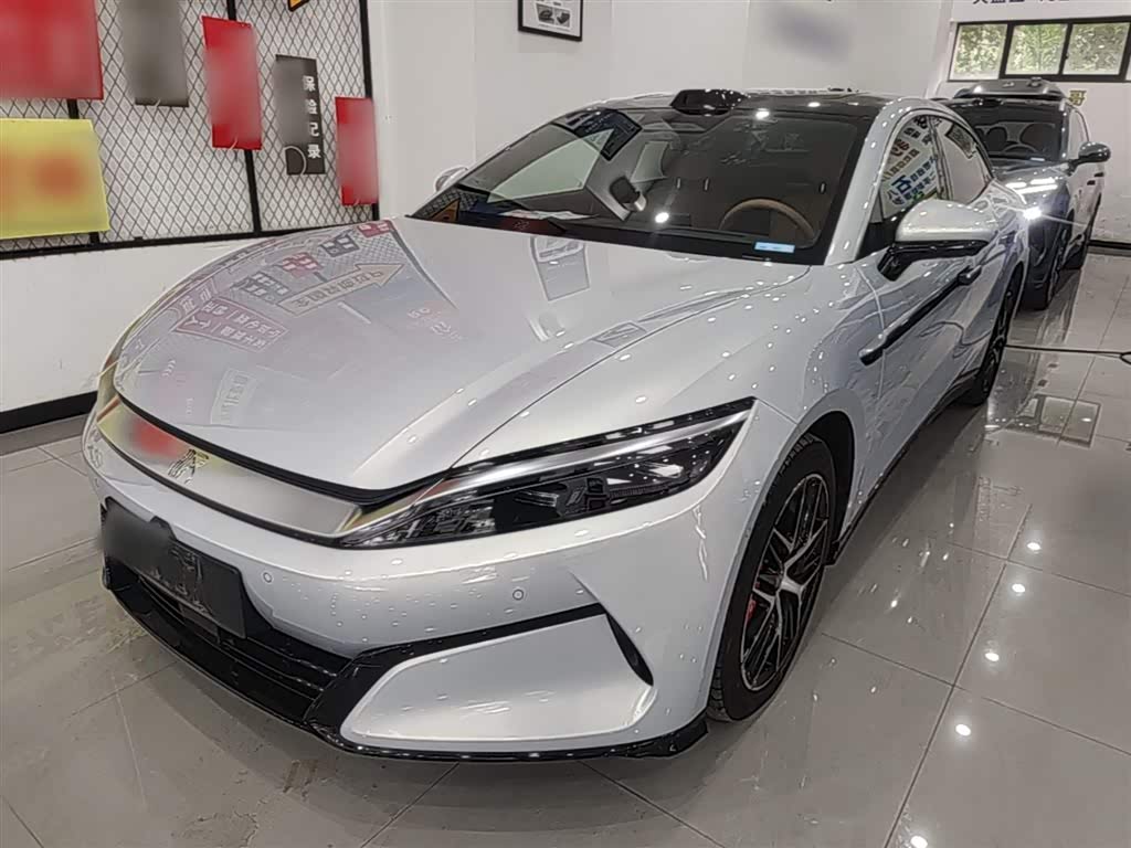 BYD Han L