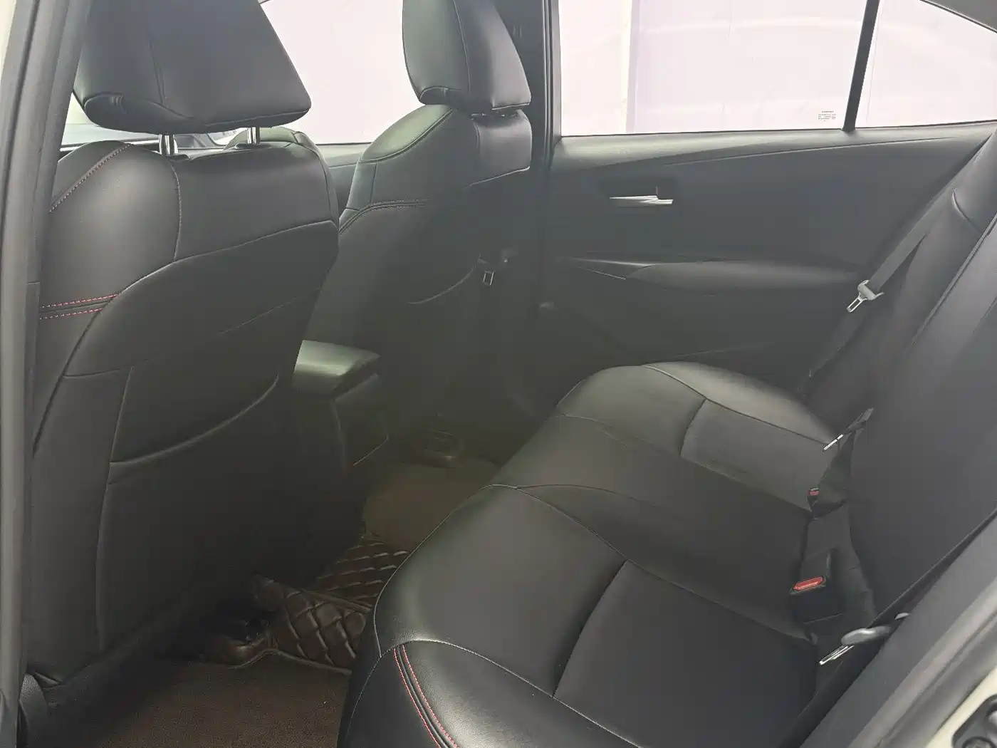 Toyota Corolla 2021 1.2T S-CVT Elite PLUS Edition фото 15
