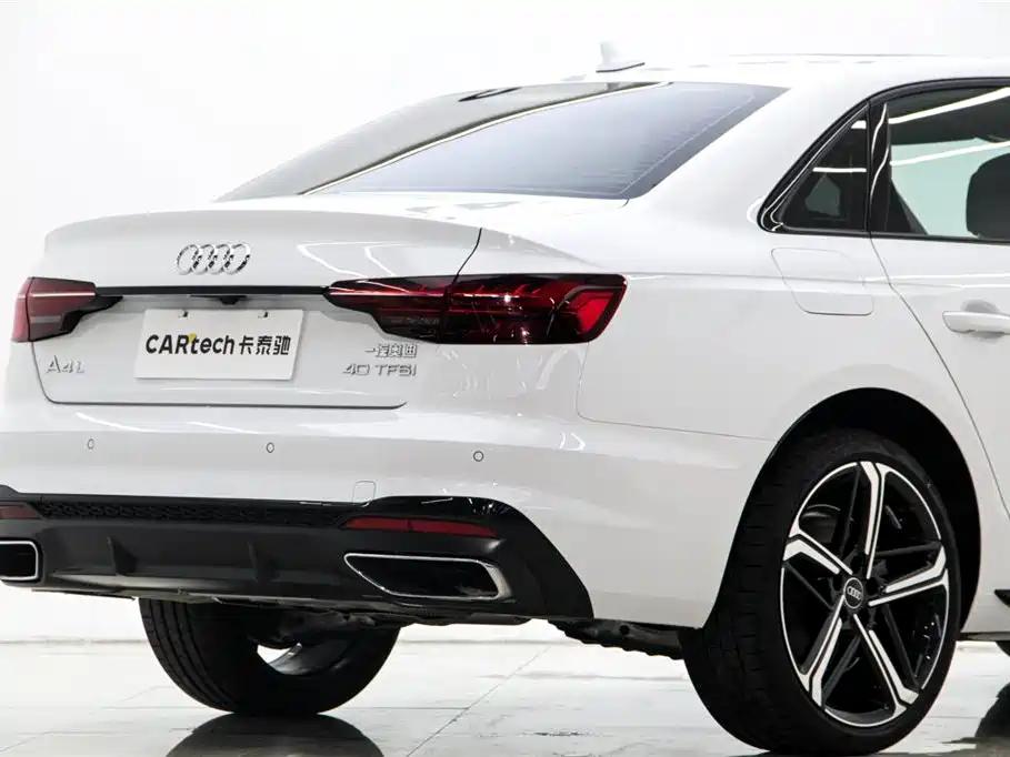 Audi A4L 2025 2 Million Celebration Edition 40 TFSI Luxury Dynamic фото 31