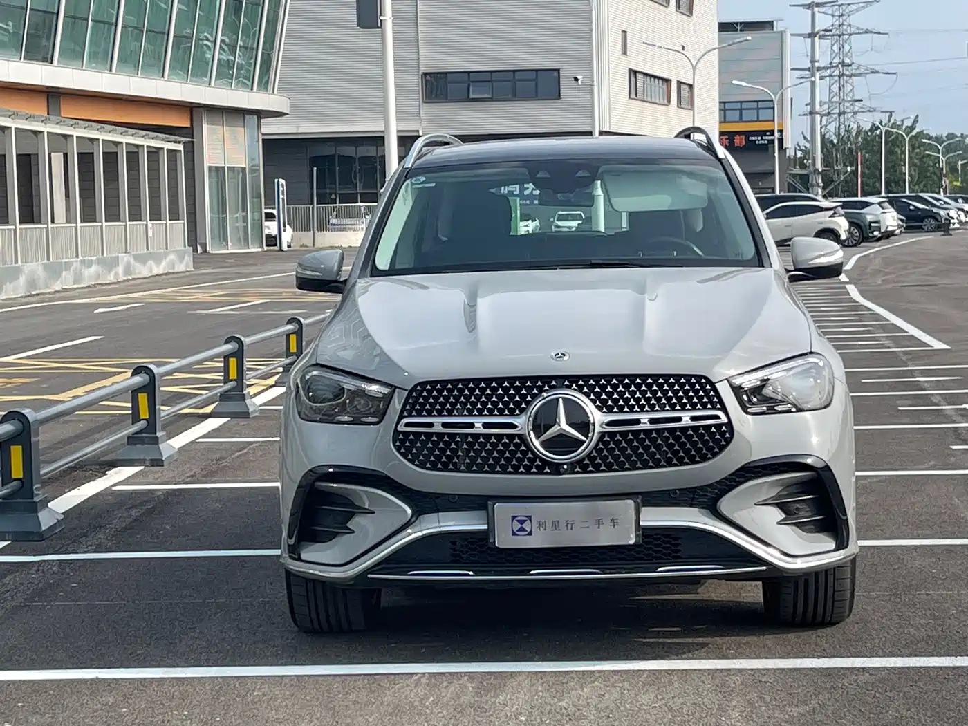 Mercedes-Benz GLE 2024 GLE 450 4MATIC Luxury фото 2