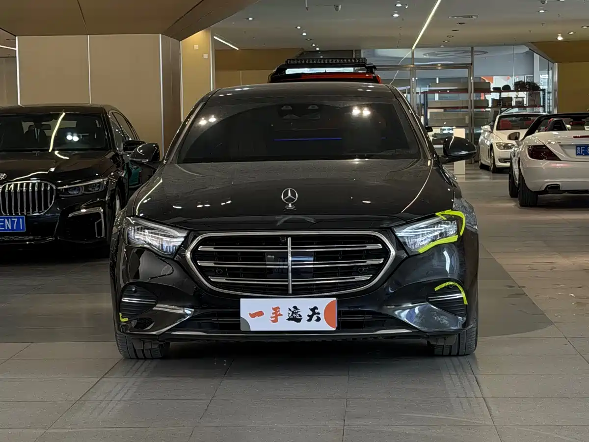Mercedes-Benz E-Class 2024 Model E 300 L Luxury фото 2