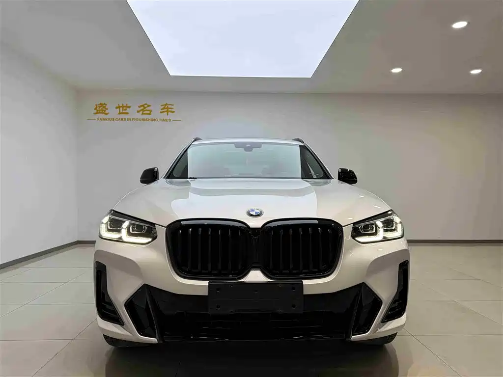 BMW X3 2022 Facelift xDrive30i Leading M Shadow Edition фото 2