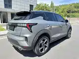 Фото 24 - Lynk & Co 06