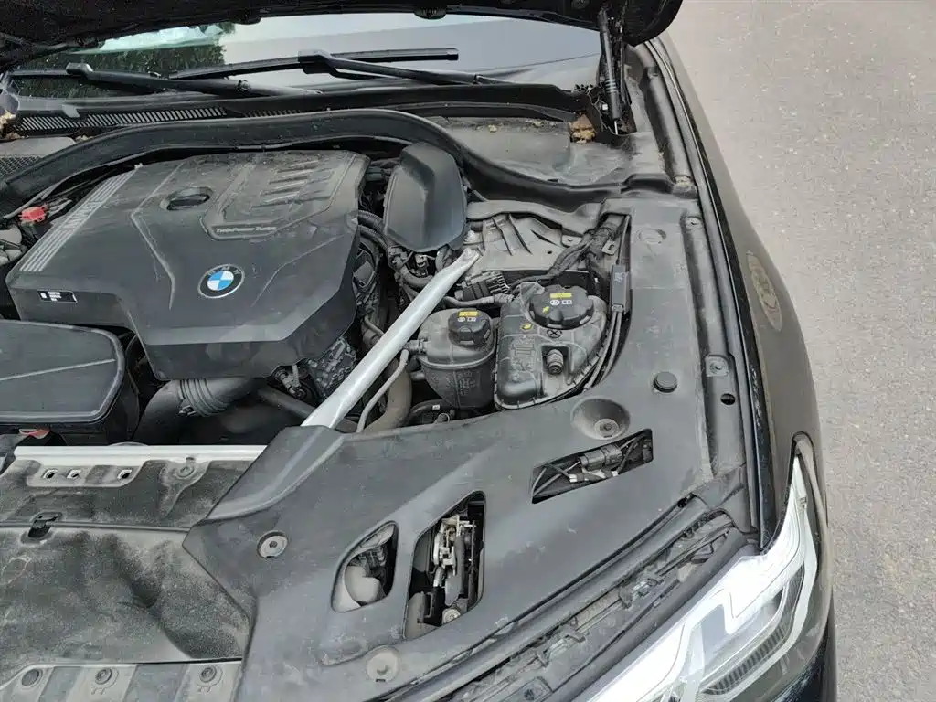 BMW 5 Series 2023 530Li Premium M Sport Package фото 22