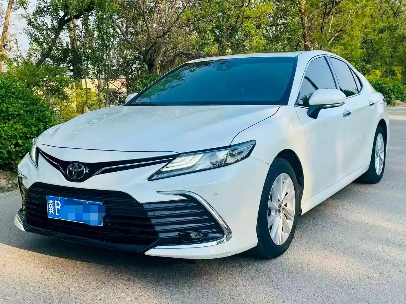Toyota Camry 2021 2.0G Luxury Edition фото 2