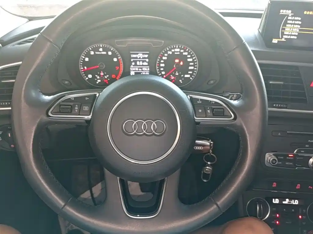 Audi Q3 2017 30 TFSI Fashion фото 11