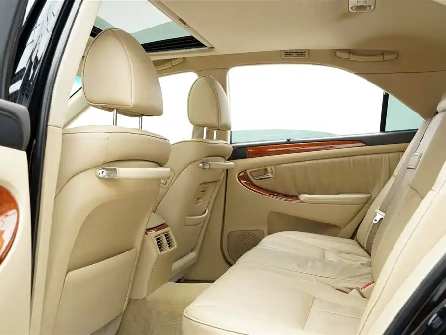 Toyota Crown 2007 3.0L Royal Saloon G VIP фото 12