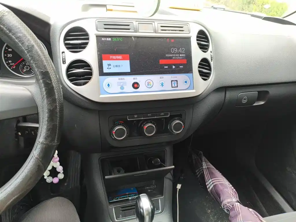 Volkswagen Tiguan 2015 1.8TSI Automatic 2WD Trendline фото 14