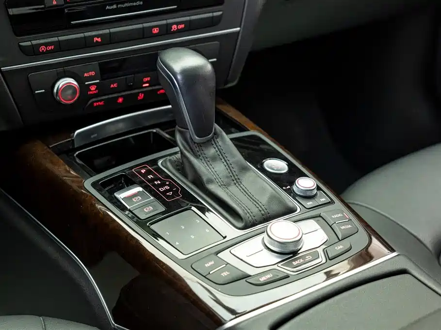 Audi A6L 2017 30 FSI Comfort фото 14